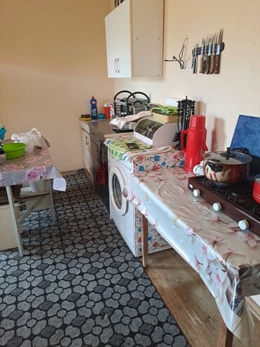 naxcıvan heyet evi elanlari: Balaxanı qəs. 7 otaqlı, 150 kv. m, Kredit yoxdur, Orta təmir — 9