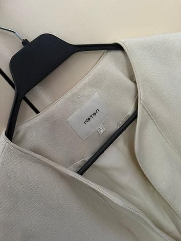 rende: Qadın geyim dəsti – 3 parçadan ibarət 1) Qara şifon bluz - Qısaqol — 3