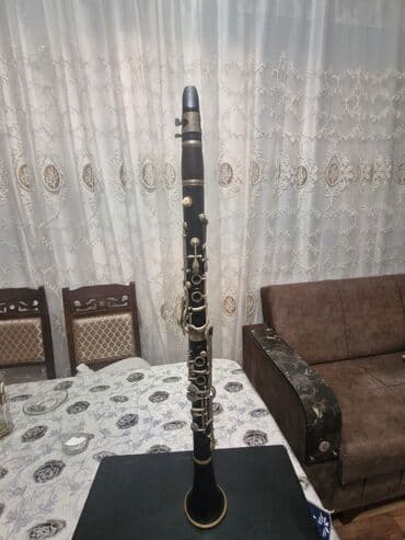 Səs avadanlığı: A Klarinet Ağac – 5 hissəli komplekt - Material: ağac gövdə, metal — 1