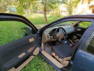 qadınlar ucun maşınlar: Nissan Maxima: 3 l | 1998 il Sedan — 2