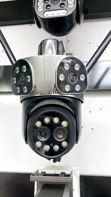 Ağıllı Wi‑Fi təhlükəsizlik kamerası – pan/tilt dizaynlı, çoxlu LED