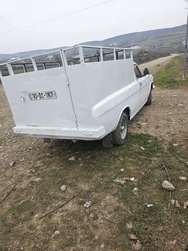 chevrolet malibu 2016: Yükdaşıma üçün yığılmış yüngül yük pikapı - Korpus: Ağ rəngli, metal — 3