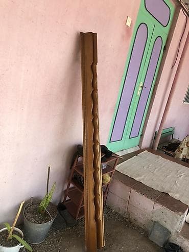 divan ustu ortukler: Taxta dekorativ plintus və karniz profilləri - Material: taxta (laklı — 1