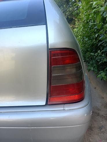 qazel satışları: Mercedes-Benz C 240: 2.4 l | 1998 il Universal — 4