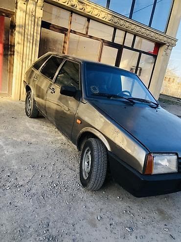 sadiq lapetler: LADA Samara (VAZ-2109) hetçbek - Kuzov: 5 qapılı hetçbek — 2