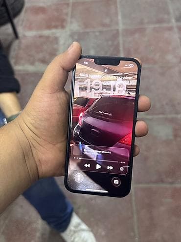 kontakt iphone 17 pro max: IPhone 13, 128 GB, Midnight, Face ID — 3