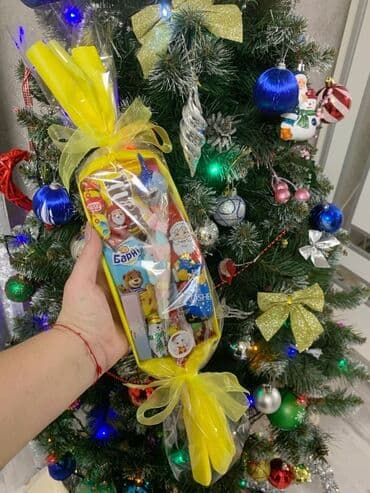 Quruducular: Uşaq və bayram hədiyyələri üçün şirniyyat buketləri və qutuları — 4