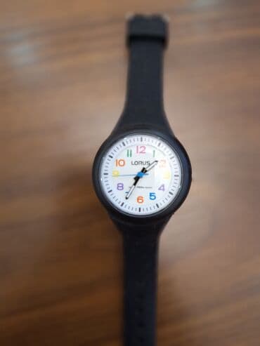 детская кобура на пояс: Б/у, Наручные часы, цвет - Черный — 2