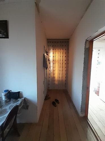 ev damaşnik: 1 otaqlı yaşayış evi – şəxsi həyət daxilində - Plan: geniş yataq — 4