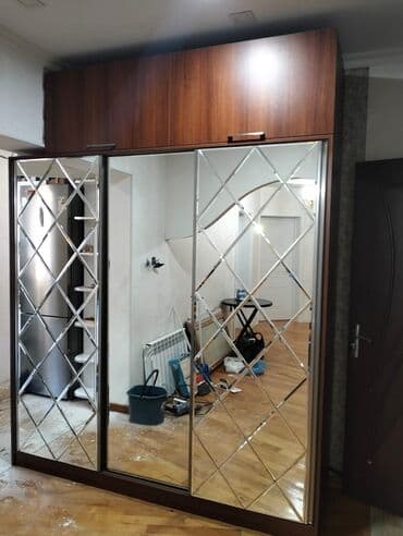 Qarderob, paltar dolabı