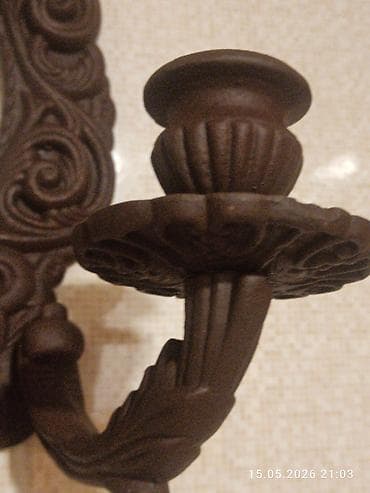 qirmizi sam: Divar üçün dekorativ şamdan-çərçivə - Material: tökmə metal (çəkmə — 2
