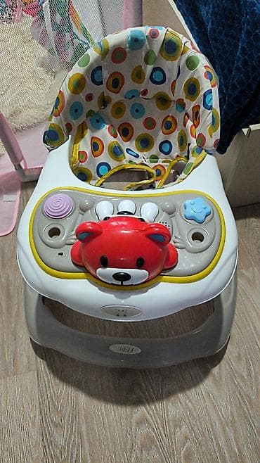 Uşaq gəzdirəcisi (walker) - Rəngli dairəli yumşaq oturacaq