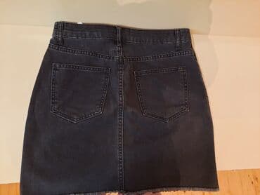 Qara denim ətək - Model: klassik beş ciblə dizayn (iki ön cib, sikkə