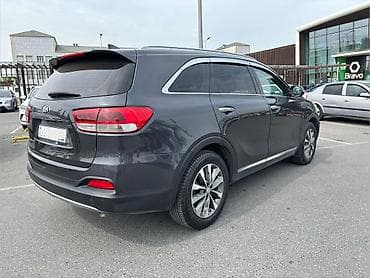 avtokran satilir: Kia Sorento: 2 l | 2017 il Krossover — 3