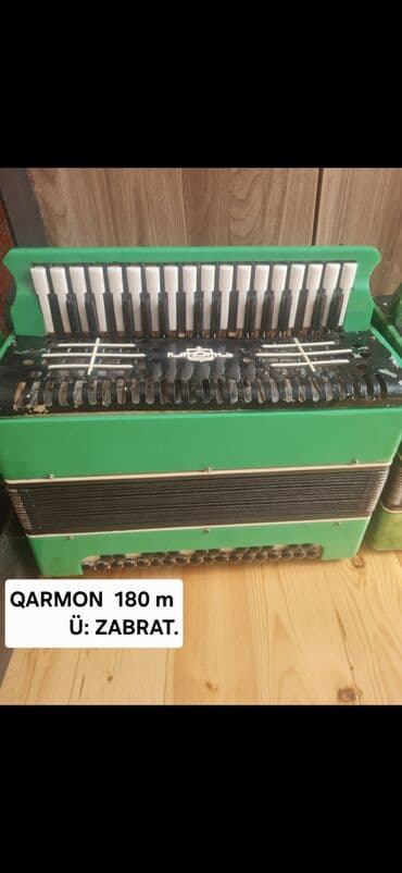 Gitaralar: Qarmon, Akustik — 2