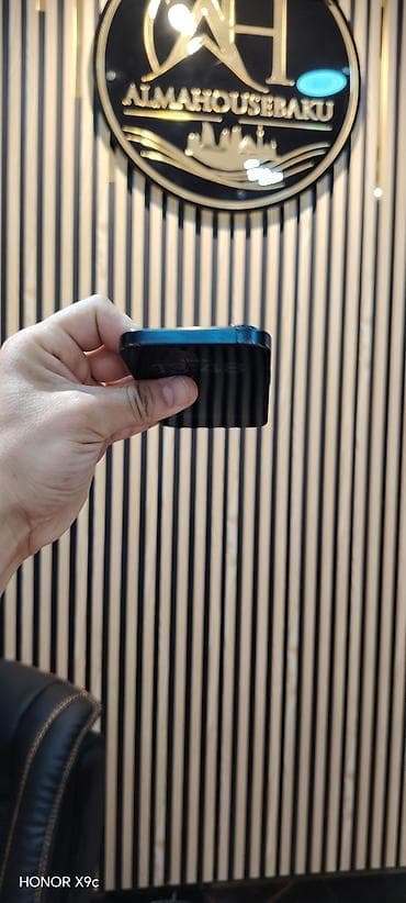 iphone 8 le barter: IPhone 15 Pro, 256 GB, Blue Titanium, Zəmanət, Simsiz şarj, Face ID — 3