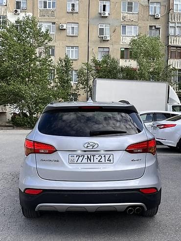 peri: Hyundai Santa Fe: 2 l | 2014 il Ofrouder/SUV — 3