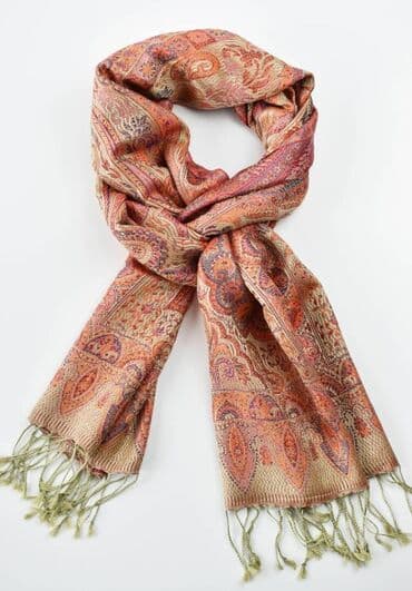 шарфы и палантины из пашмины: Paşmina şarf Hindistandan hədiyyə olaraq alınmışdı. Ehtiyac olmadığı — 3