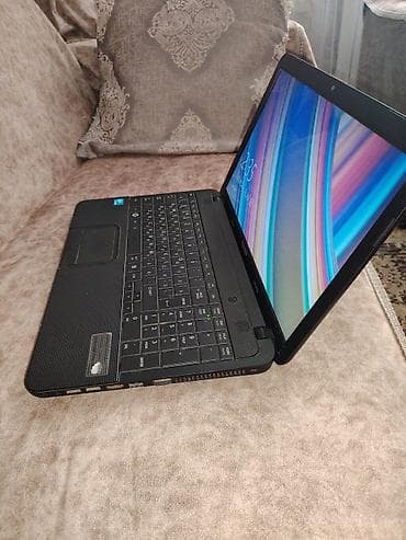 sony notebook 2020: Toshiba noutbuk - Ekran: təxminən 15.6", HD parlaq ekran - Prosessor — 2