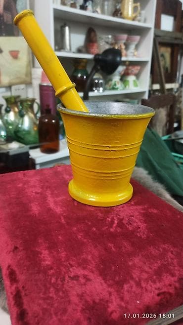 Taxta şahmat dəsti – qutulu, əl işinə bənzər klassik model — 2