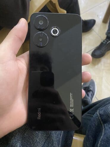 Lamborghini: Redmi smartfon - Rəng: Qara, parlaq arxa panel - Korpus: Düz kənarlı — 2