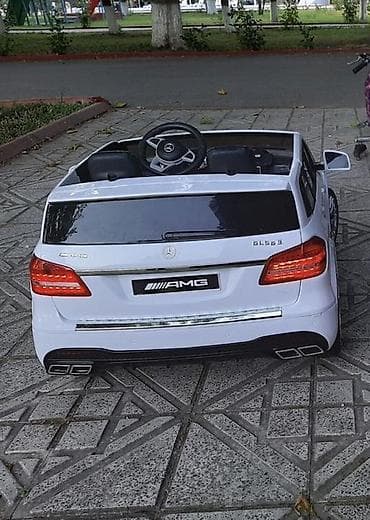 Uşaq elektrikli maşın – Mercedes-Benz GLS63 AMG stili, ağ rəng — 2