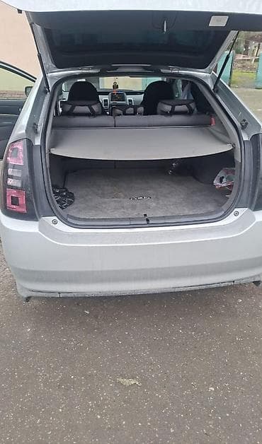 butun avto: Toyota Prius: 1.5 l | 2009 il Hetçbek — 10