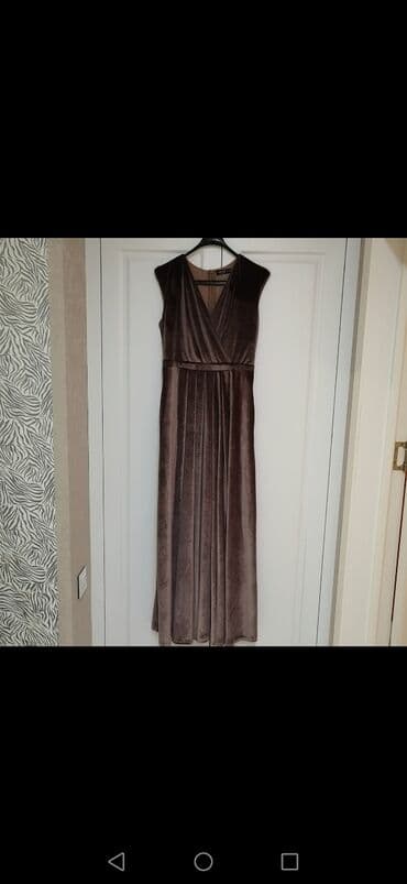 вечерние платья на новый год: Qadın gecə/ziyafət donu veziyyeti cox eladir, bir defe geyinilib. - — 4