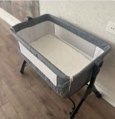 Oğlan və qız üçün, İşlənmiş, Dördbucaq, Beşik, Dəstsiz, Matras ilə, Yellənmə mexanizmsiz