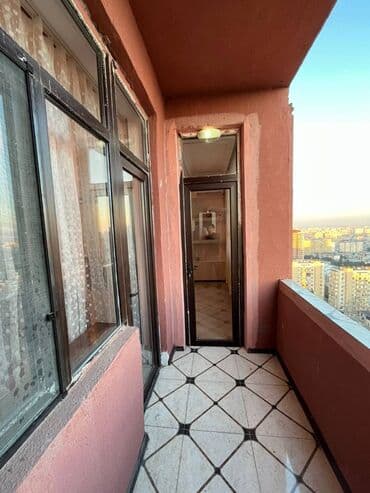 8 mikrorayon: Binəqədi rayonu 9 mikrarayonda yeni tikili 16 mərtəbəli binanın 5-ci — 17