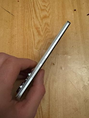 s8 edge ekran: Redmi Note 13 Pro+, 512 GB, rəng - Gümüşü, Barmaq izi — 4