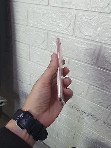 iphone 21: IPhone 8, 64 GB, Desert Titanium, Zəmanət, Barmaq izi, Simsiz şarj — 2