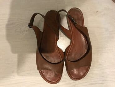 Toy paltarları və aksesuarları: Ölçü: 40, İşlənmiş — 1