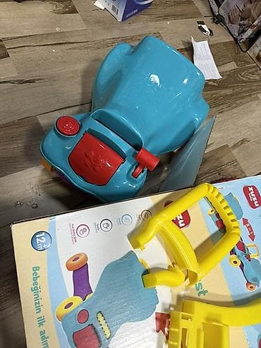 mavi bodilər: Uşaq üçün oyuncaq yeni satışı 90/100 manat arasidır sadece qol hissesi — 2