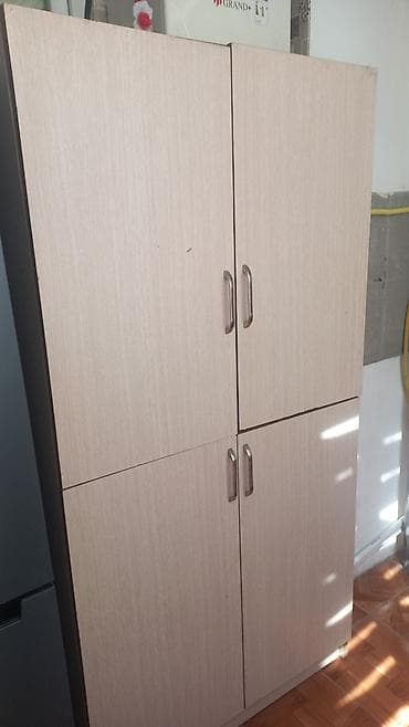 Dörd qapılı çoxməqsədli şkaf