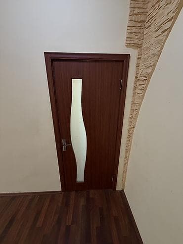 qapi avropa: Gapilar yaxsi veziyetde 4 ed suseli 2 ed susesiz MDF/laminat daxili — 2