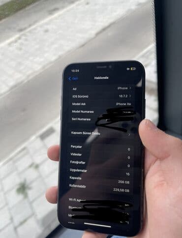 xr aliram: IPhone Xr, 256 GB, Qara, Simsiz şarj, Face ID — 2