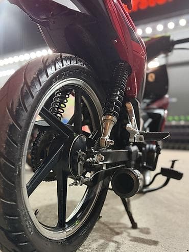 Salam moto idyal vezyetdedir hec bir priblemi yoxdur arxa krlonu ozum — 6