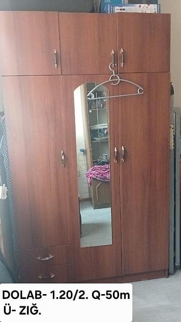 Ev üçün mebel: 3 qapılı, Güzgülü, Qəhvəyi, Taxta, Açılan, Düz dolab — 1