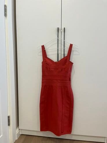 dəvə şubası: S-M razmer Qırmızı bandaj fasonlu qadın paltarı - Rəng: dərin qırmızı — 3