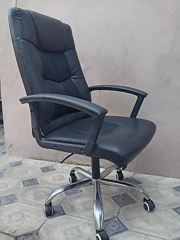 Ofis dolabları: İşlənmiş, Təkərli, Qolları tənzimlənmir, Dəri — 1