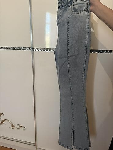 ZARA qadın cins şalvarı - Rəng: açıq-boz/stone-wash denim - Yüksək — 3