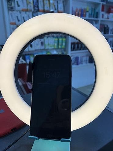 iphone 13 pro max en ucuz: IPhone 8, Qara, Barmaq izi — 2