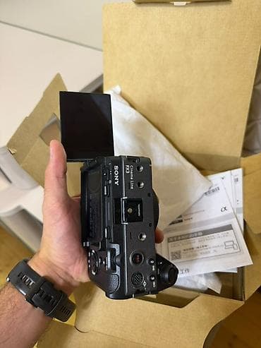 Sony FX3 A Cinema Line kamera. Yeni kimidi 15 gun olar almisam
