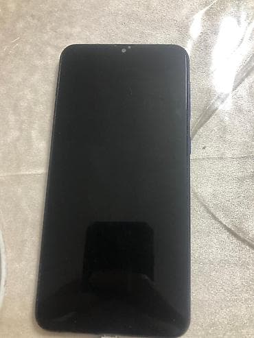 su qizdiricilari pitiminutka: Smartfon - Tam ekranlı ön panel, nazik çərçivələr - Ekranın yuxarı — 1