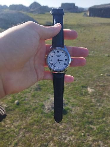 ağ sarocka: Qol saatı, rəng - Qara — 2