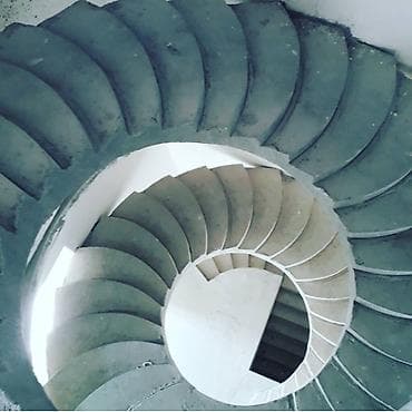 Tikinti və təmir: Beton pilləkənlərin layihələndirilməsi və inşası xidməti - Daxili və — 2