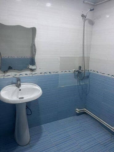 6 mkr da kiraye evler: Sabunçu rayonu,Razin,Asan xidmətin aşağısında,9 mərtəbənin,6-cı — 8