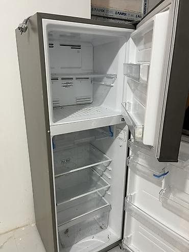 metbex soyuducusu: 2 qapılı Toshiba Soyuducu Satılır, rəng - Boz — 2