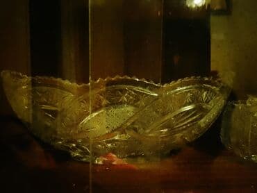 İçki üçün qablar: Cutu 60 azn — 2